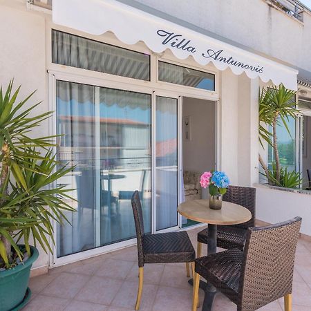Apartmani Antunovic Podgora Exterior foto
