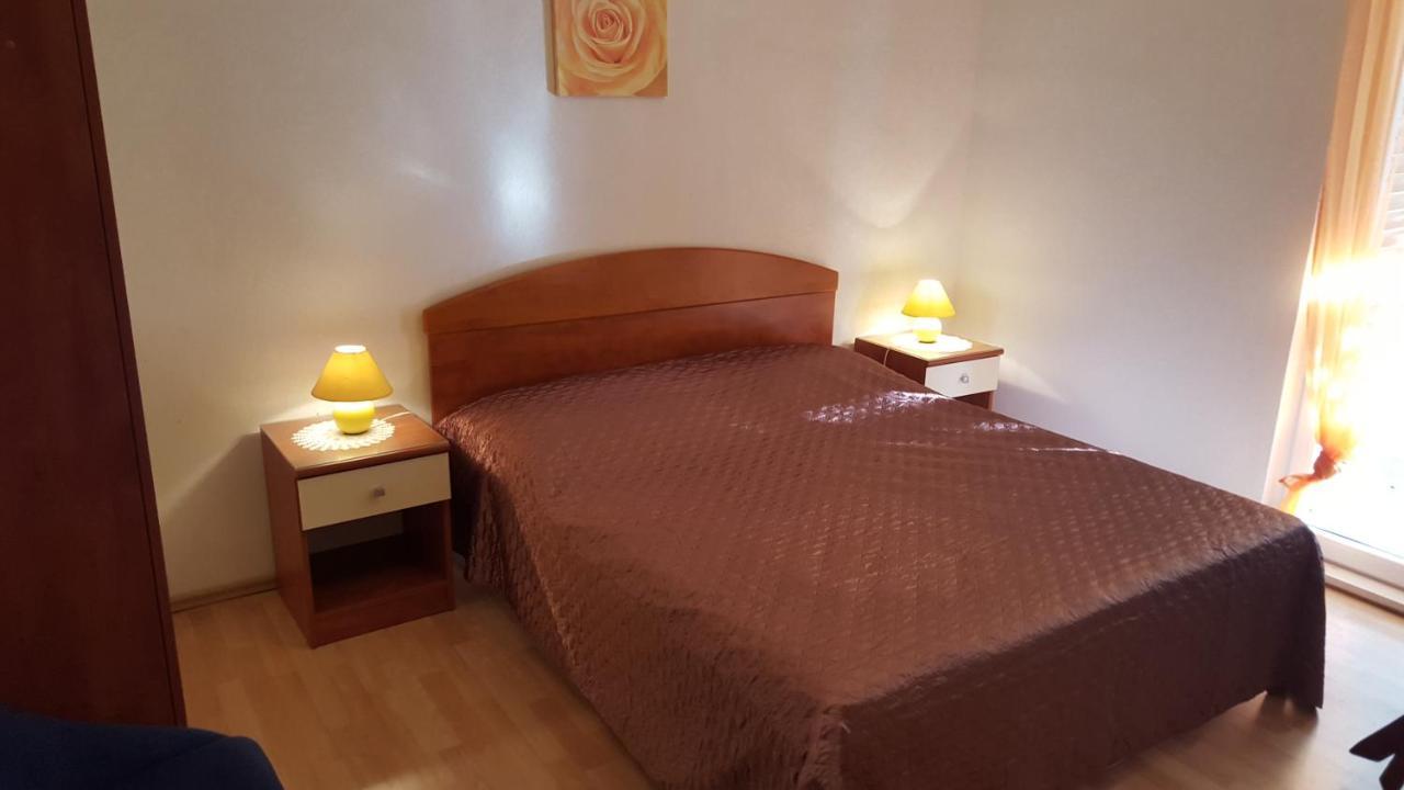 Apartmani Antunovic Podgora Exterior foto