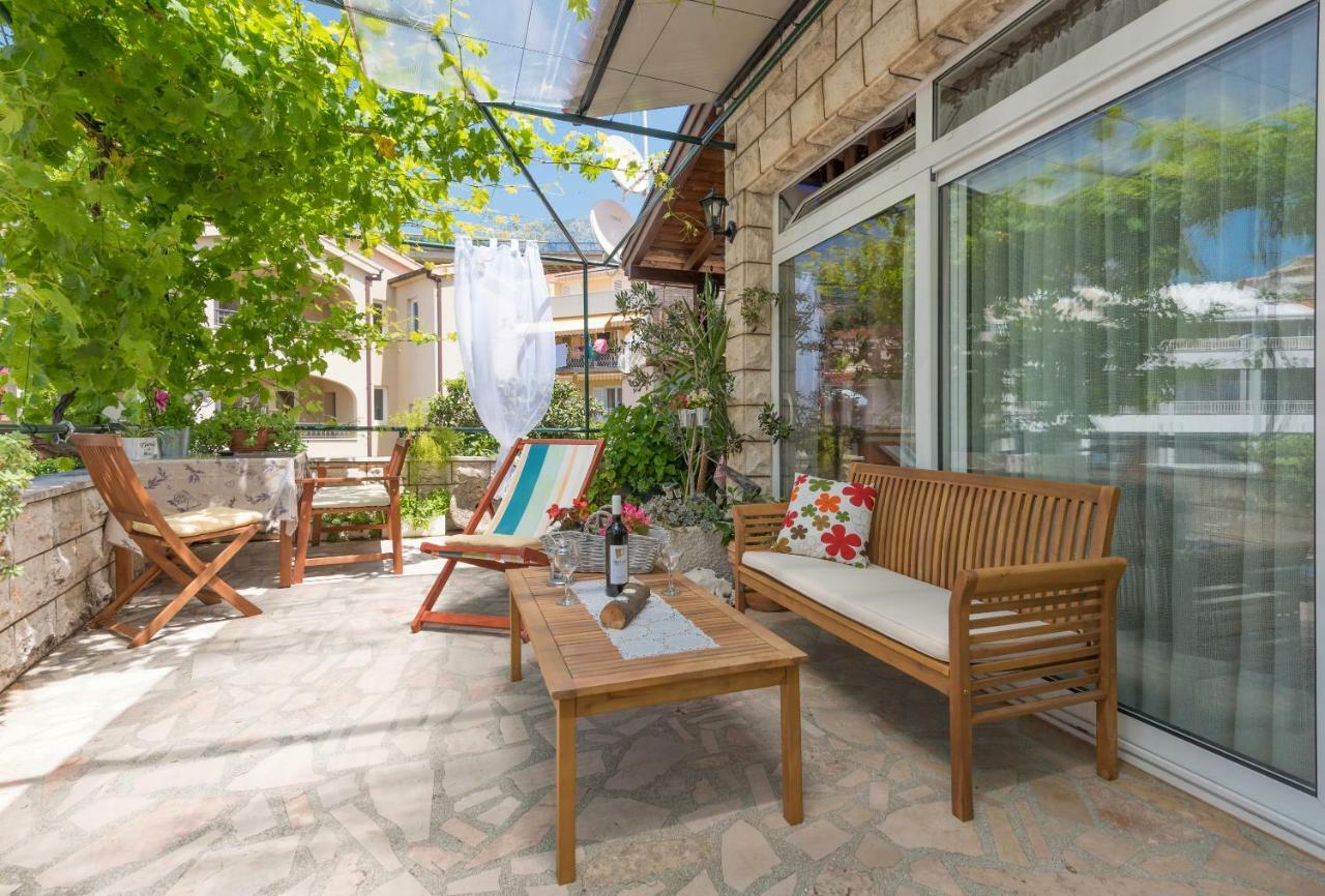 Apartmani Antunovic Podgora Exterior foto