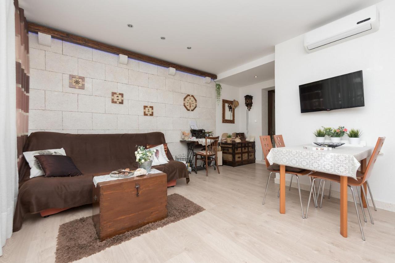Apartmani Antunovic Podgora Exterior foto