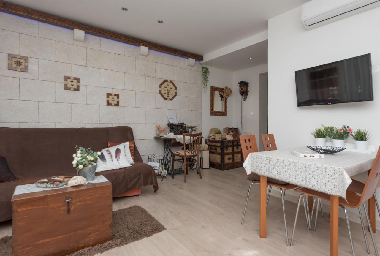 Apartmani Antunovic Podgora Exterior foto